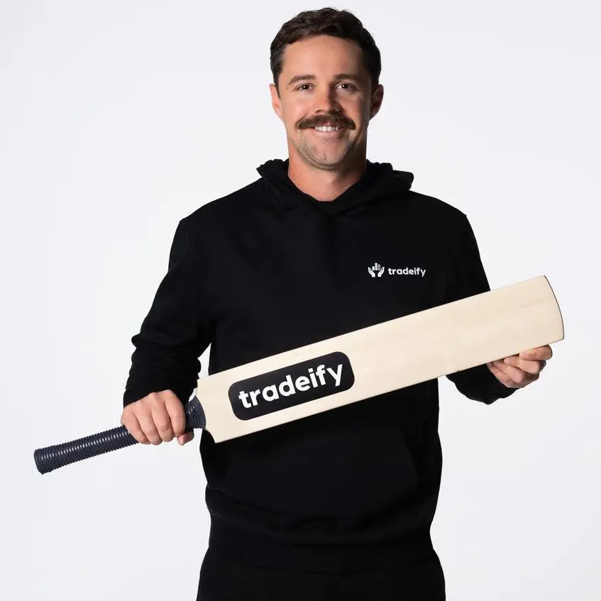 Tradeify joins forces with cricket superstar Travis Head