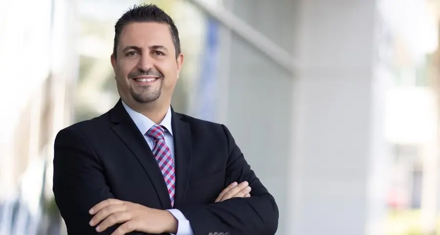 مؤسسات الإمارات في طليعة المعتمِدين للذكاء الاصطناعي، مع نضج متسارع في استراتيجيات الأمن السيبراني