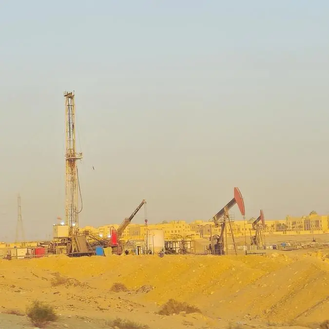 Egypt, SLB discuss horizontal drilling technologies to increase oil output