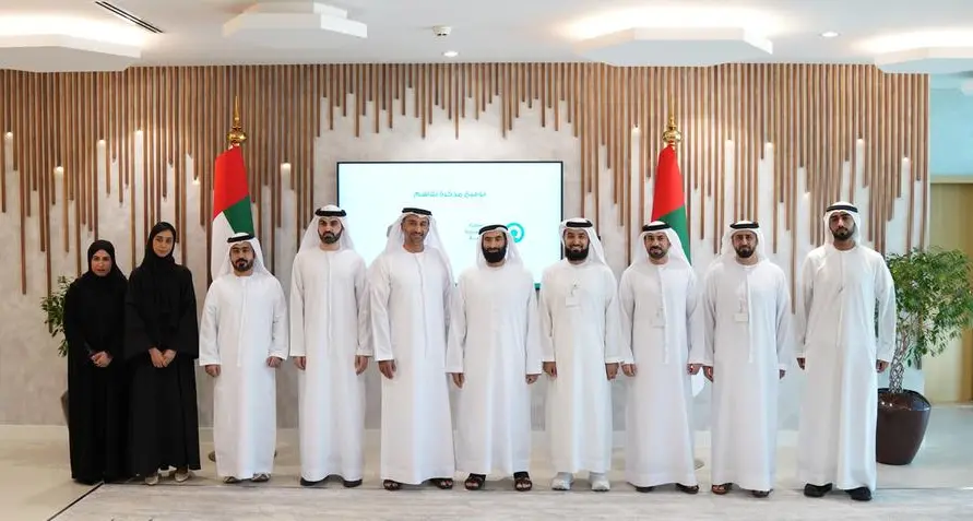 مجلس تنمية الموارد البشرية الإماراتية في دبي يوقع مذكرة تفاهم مع معهد الإمارات المالي