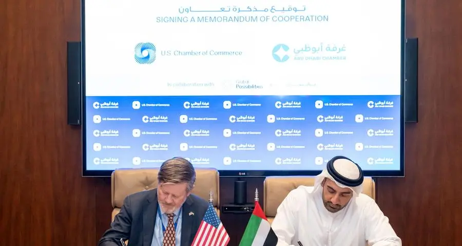 غرفة أبوظبي وغرفة التجارة الأمريكية توقعان اتفاقية استراتيجية لتعزيز الاستثمارات وتوسيع الشراكات بين البلدين