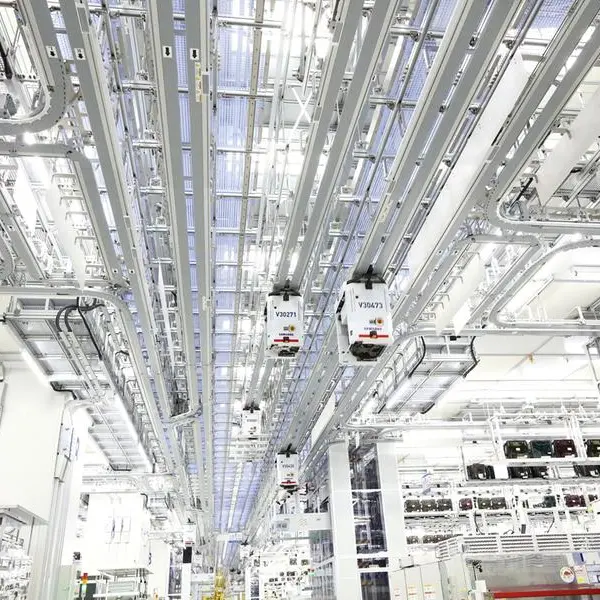 Samsung hikes memory chip prices by up to 60% as shortage worsens, sources say