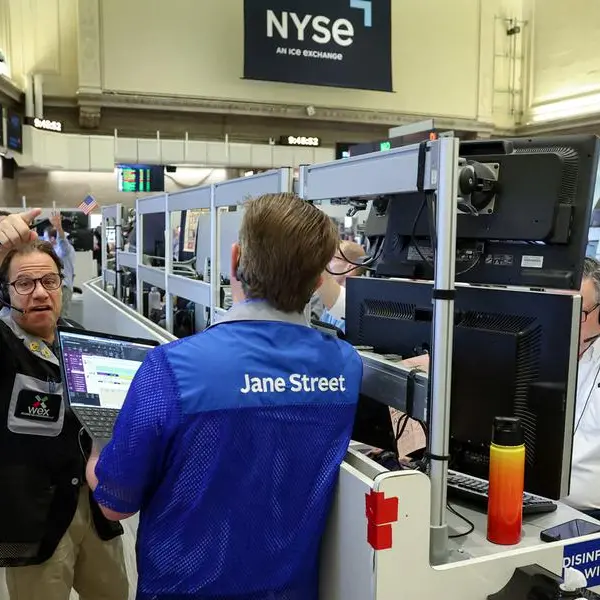 Investors eye holiday season turbulence amid AI and rate cut doubts