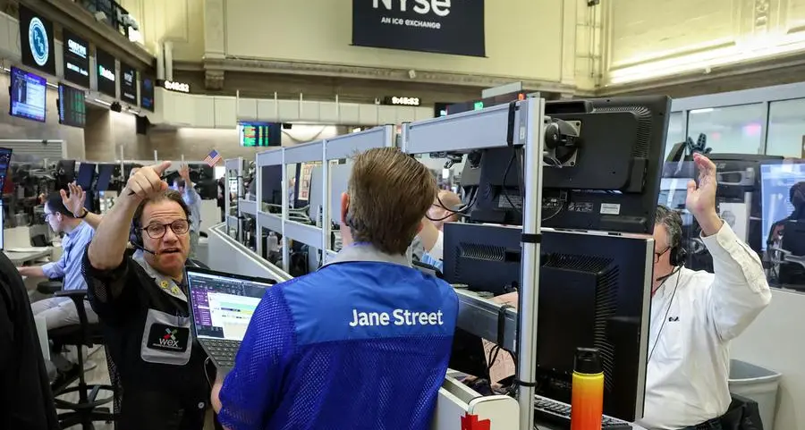 Investors eye holiday season turbulence amid AI and rate cut doubts