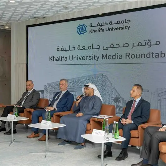 جامعة خليفة تعزز القدرات البحثية الوطنية ورأس المال البشري من خلال توسيع برامج الدكتوراه والماجستير في تخصصات العلوم والتكنولوجيا والهندسة والرياضيات