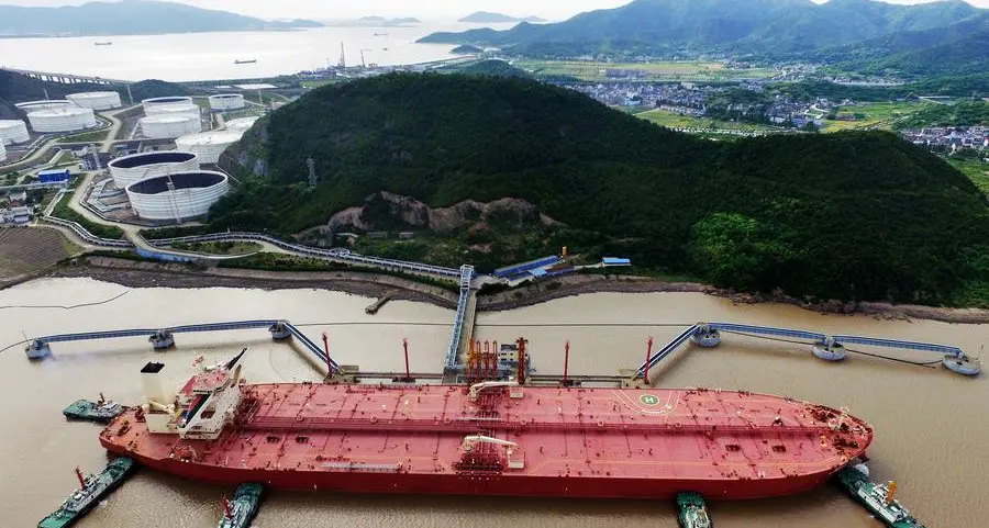 China's 2025 oil imports, December inflows both hit record highs