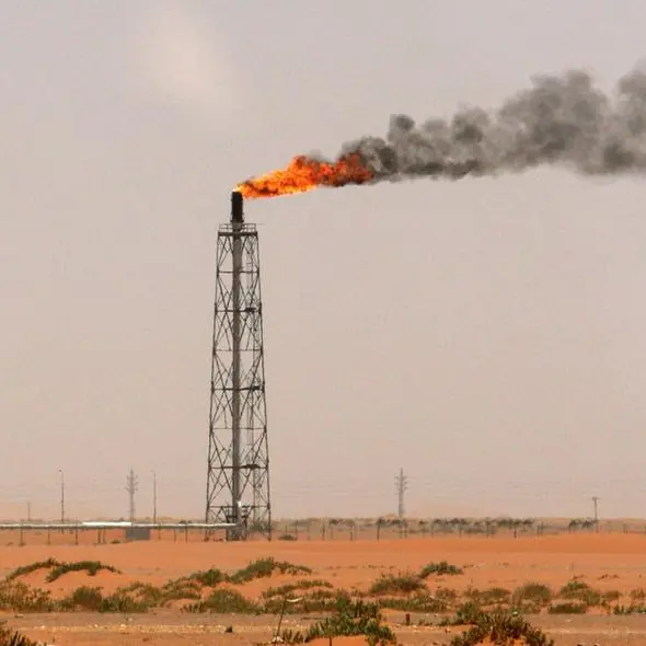 Oil prices heading for 1% weekly gain on U.S.-China trade detente