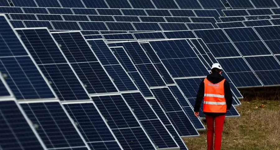 Tunisia launches 2 new solar power projects