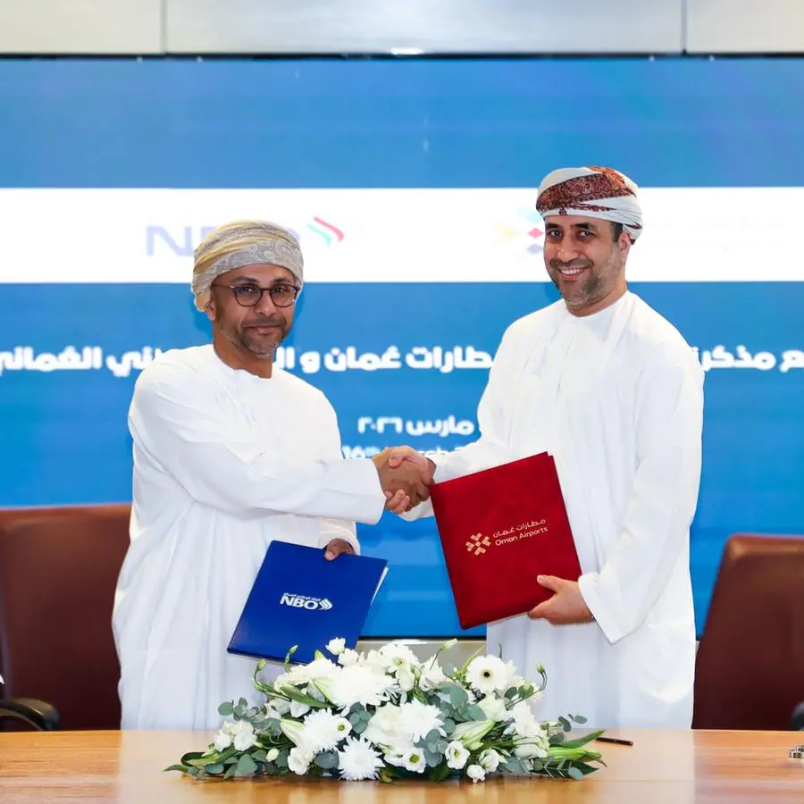 البنك الوطني العماني يتعاون مع شركة مطارات عُمان لتعزيز المدفوعات الرقمية وتجارب المسافرين
