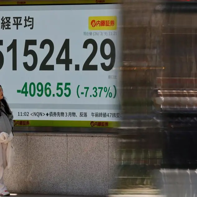 Stocks resume slide as Trump extension fails to calm markets