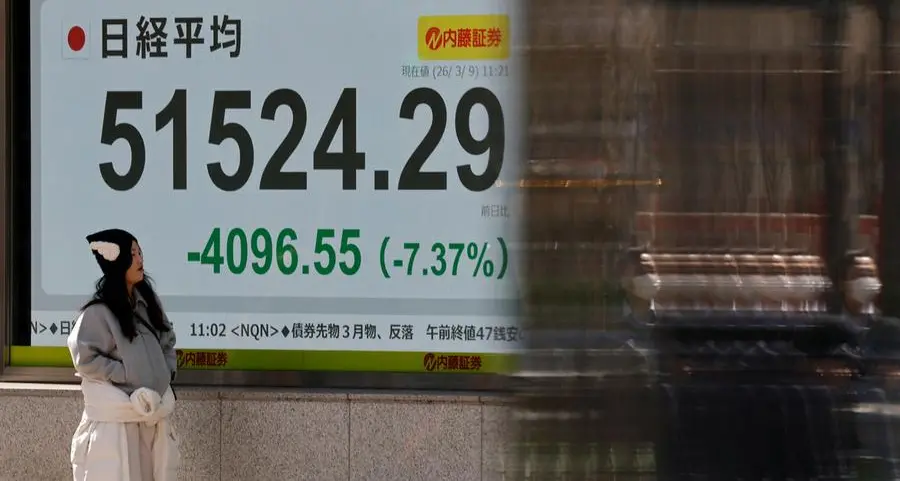 Stocks resume slide as Trump extension fails to calm markets