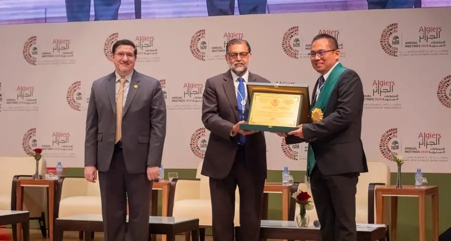 جائزة البنك الإسلامي للتنمية لعام 2025م تحتفي بحلولٍ تحويليةٍ في مجال الصحة والأمن المائي