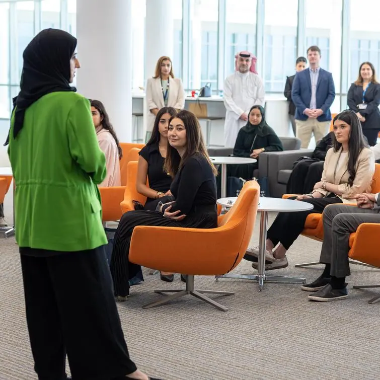 AUBH awards full scholarships to six outstanding Bahraini students