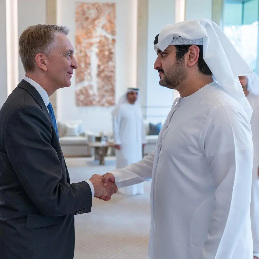 Maktoum bin Mohammed meets with CEO of Brookfield Corporation
