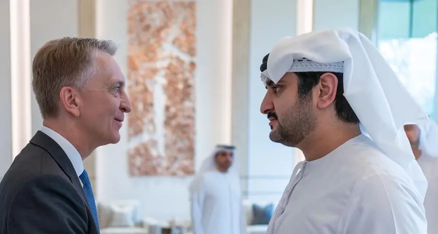 Maktoum bin Mohammed meets with CEO of Brookfield Corporation