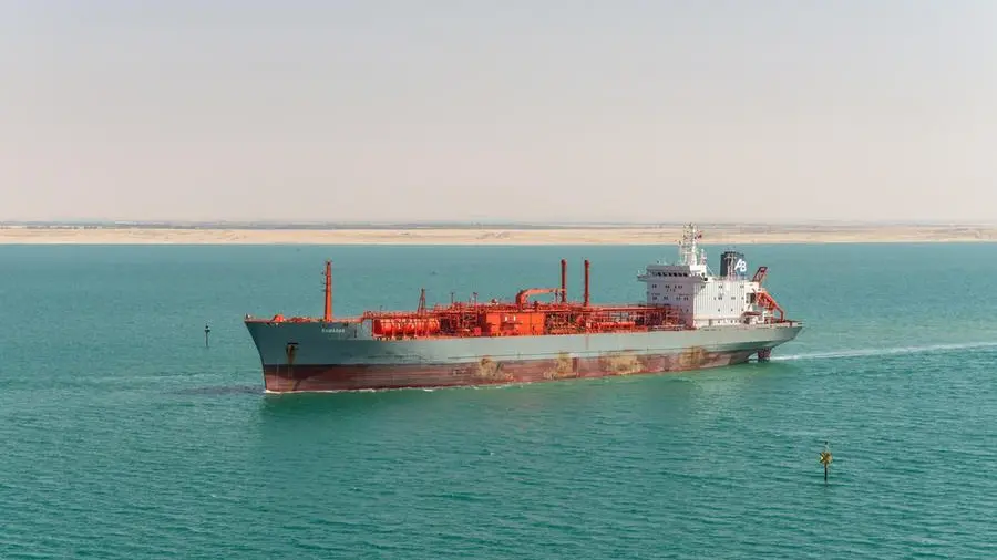 Egypt agrees to buy up to 160 LNG cargoes through 2026, sources say