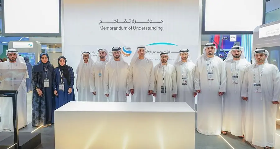 مركز محمد بن راشد للفضاء يوقع مذكرة تفاهم مع مؤسسة الموانئ والجمارك والمنطقة الحرة بدبي لتطوير منصة للرصد والمراقبة البحرية