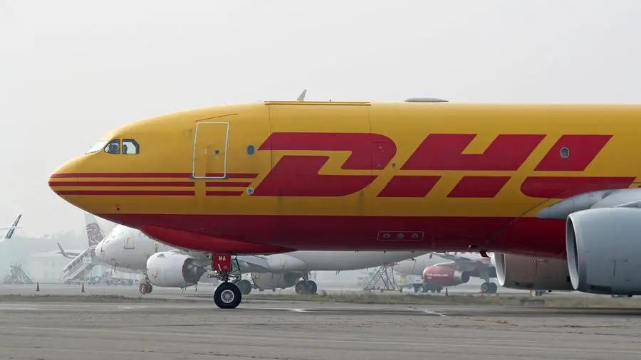 DHL continues to accept Middle East orders, but warns of delays