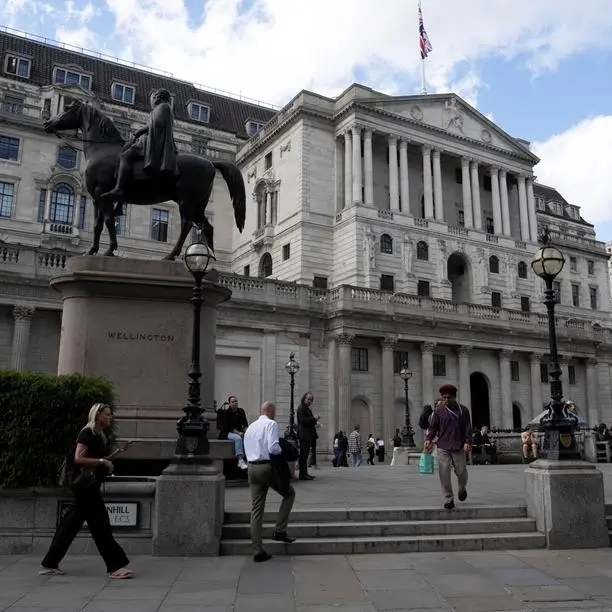 UK living standards set to stagnate for rest of 2020s, think tank says