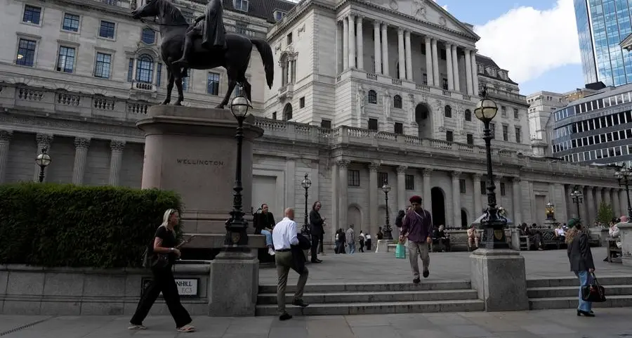 UK living standards set to stagnate for rest of 2020s, think tank says