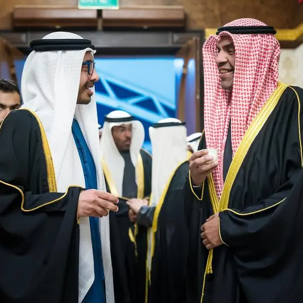 Abdullah bin Zayed arrives in Kuwait on working visit