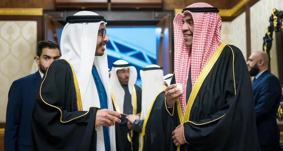 Abdullah bin Zayed arrives in Kuwait on working visit