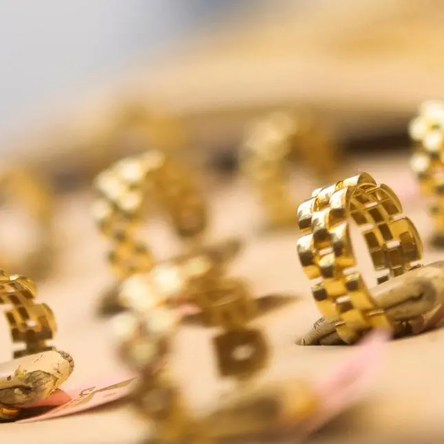 Gold eases as higher yields, firm dollar offset US-Iran peace hopes