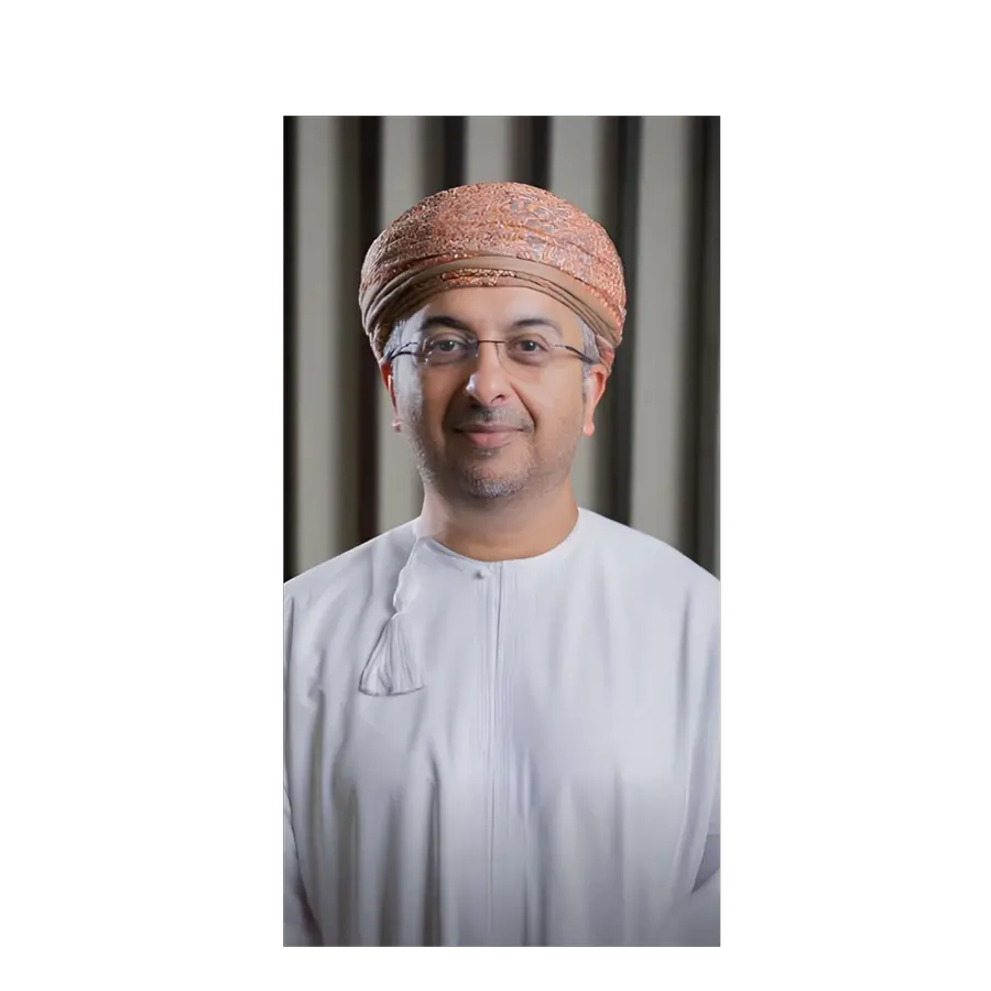 بنك نزوى يعلن تعيين الفاضل طارق بن عتيق بن عبدالمعيد رئيسًا تنفيذيًا