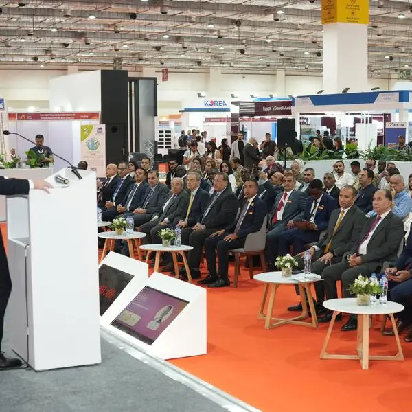 معرضا \"مصر للطاقة\" و\"فايركس مصر\" ينجحان في تعزيز التبادل التجاري وقيادة التحول نحو الطاقة المستدامة في المنطقة