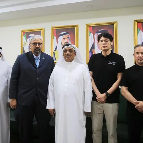 غرفة رأس الخيمة تبحث تعزيز التعاون التجاري مع سفير جمهورية ماليزيا لدى الدولة