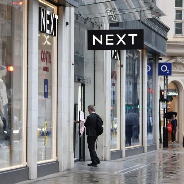 UK consumers cut spending for first time since late 2024, Barclays card data shows