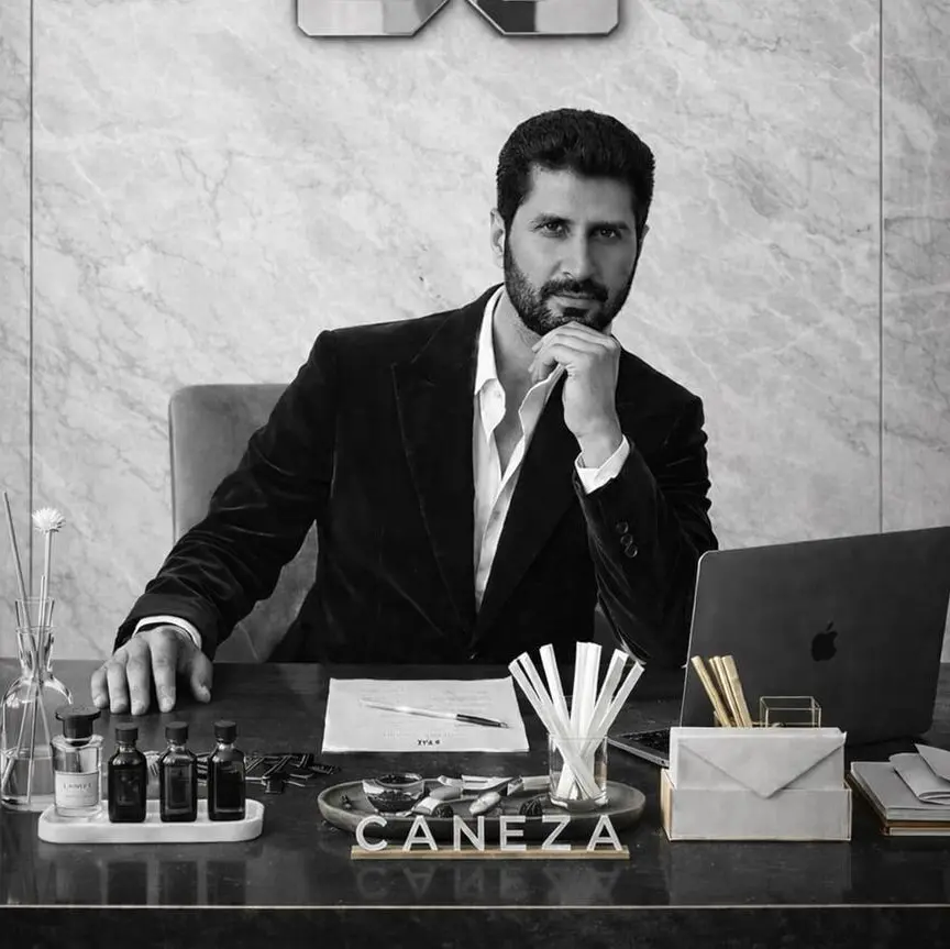 Canéza sells a perfume every 60 seconds across the globe