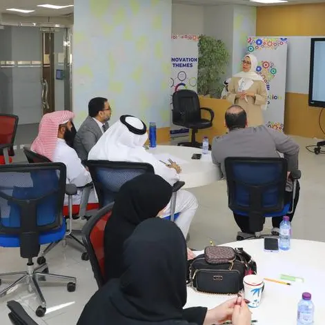 عمادة شؤون الطلبة بجامعة الخليج العربي تنظّم ورشة «الإسعافات النفسية الأولية»