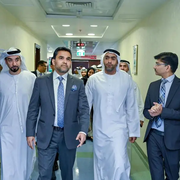 مستشفى لايف كير يُدشّن عيادة الأمراض الموسمية لتعزيز الوقاية والكشف المبكر ودعم صحة العاملين والمجتمع