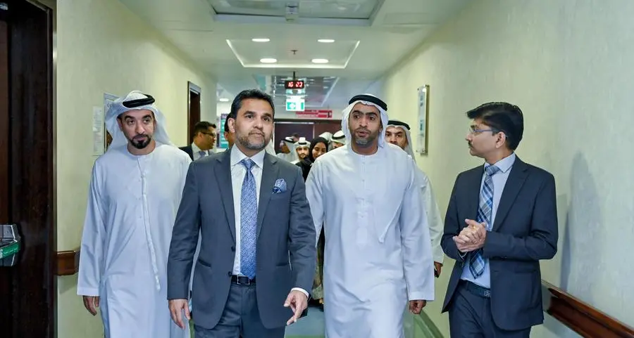 مستشفى لايف كير يُدشّن عيادة الأمراض الموسمية لتعزيز الوقاية والكشف المبكر ودعم صحة العاملين والمجتمع