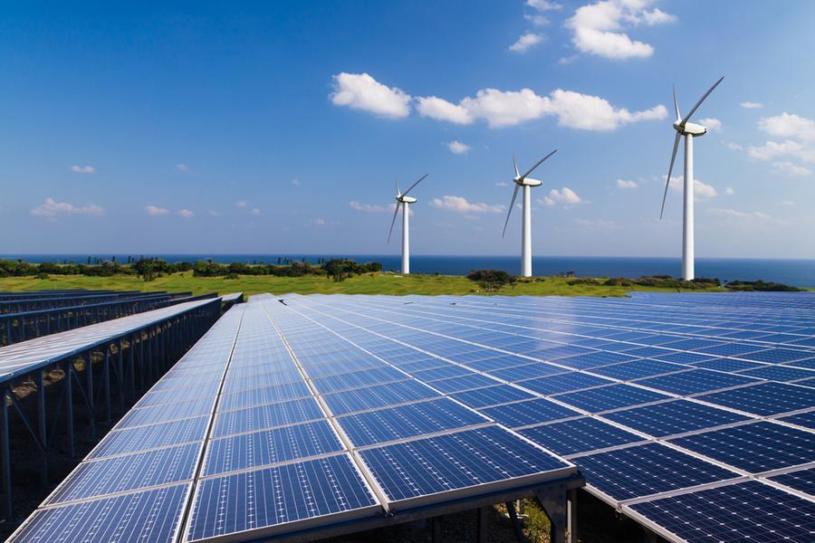 Egypt signs PPAs for 5,620 MW renewable energy, storage projects