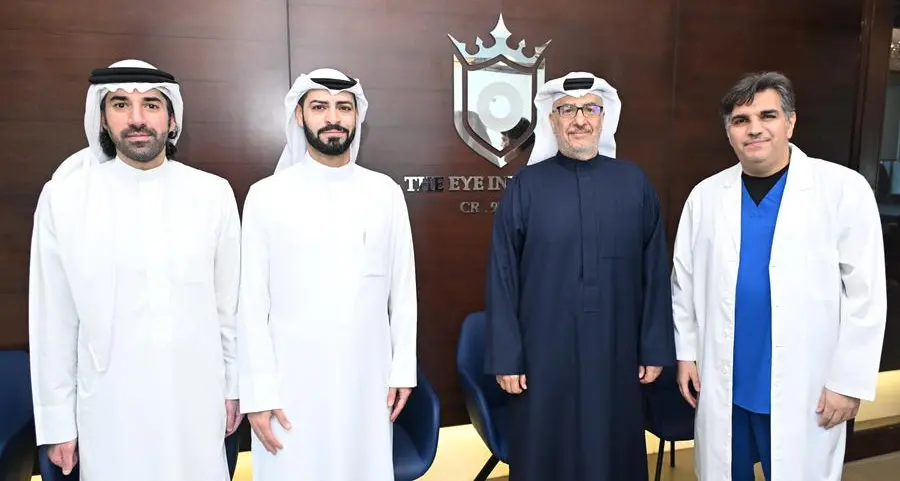 Kanoo Ventures Chairman tours the headquarters of The Eye Infirmary following landmark investment