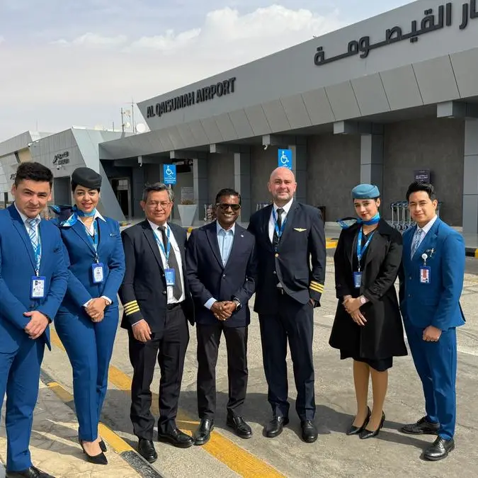 طيران الجزيرة تشغّل أول رحلة من مطار القيصومة إلى القاهرة