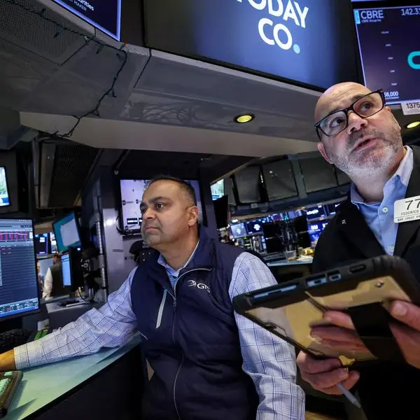 US Stocks: Equities close with slight gains as tech shares recover