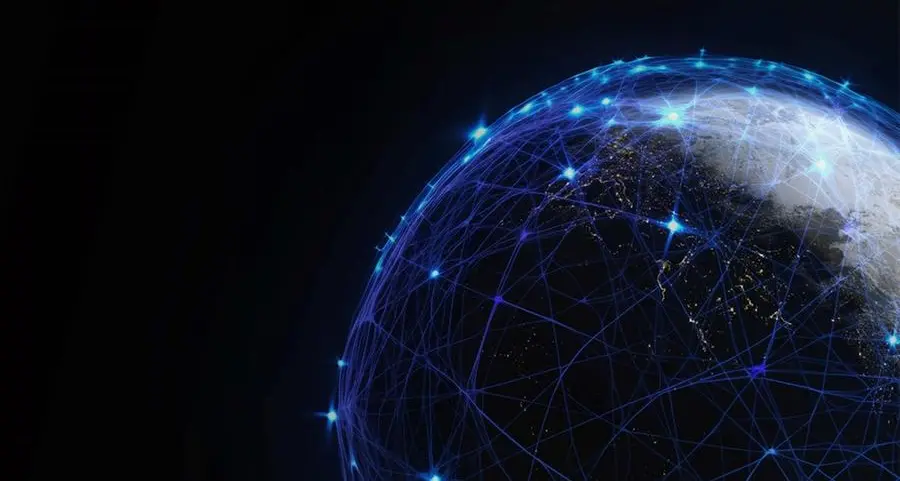 إريكسون، وكوالكوم، وتاليس ألينيا سبيس تحققان إنجازاً بارزاً في مجال الاتصال الفضائي