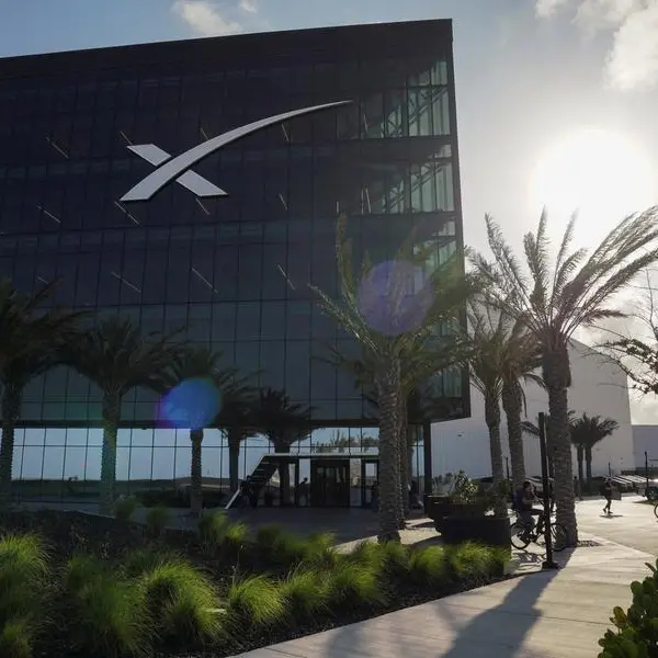 SpaceX lays out IPO details, targets early June roadshow, sources say