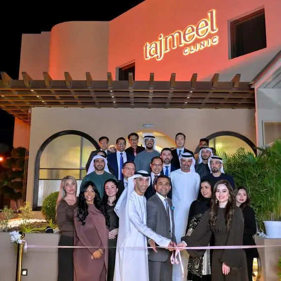Al Zeyoudi reaffirms UAE’s leadership in advanced healthcare, cosmetic medicine