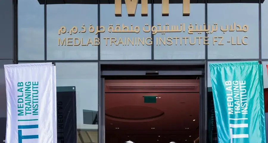 معهد \"مدلاب\" للتدريب يدعم نمو قطاع الرعاية الصحية في المنطقة عبر افتتاح مركز تدريب جراحي جديد في مجمّع دبي للعلوم