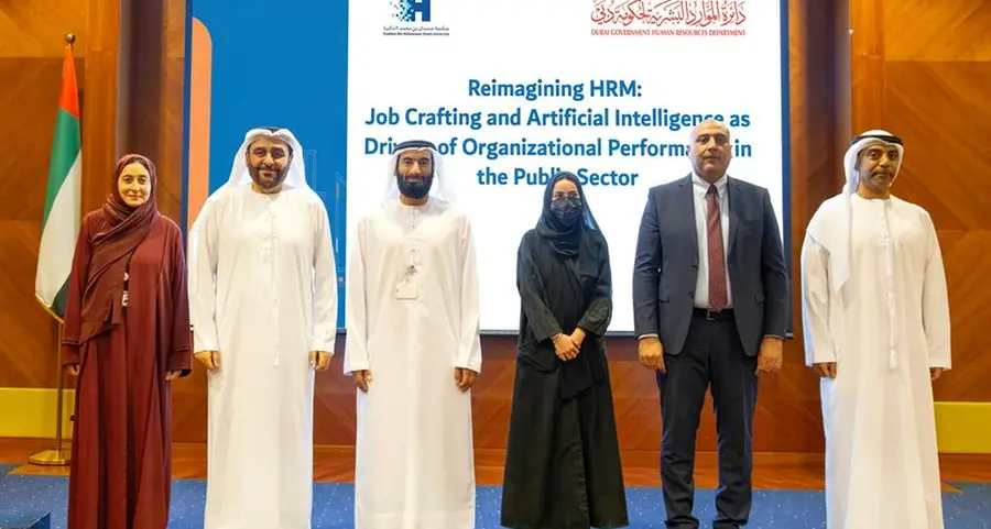 \"دائرة الموارد البشرية لحكومة دبي\" و\"جامعة حمدان بن محمد الذكية\" تكشفان نتائج دراستهما البحثية المشتركة