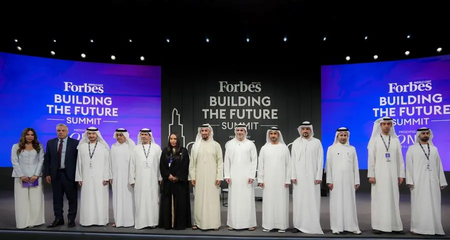 فوربس الشرق الأوسط تختتم قمة \"بناء المستقبل\" في أبوظبي بمشاركة نخبة من المسؤولين وصُنّاع القرار وقادة الأعمال