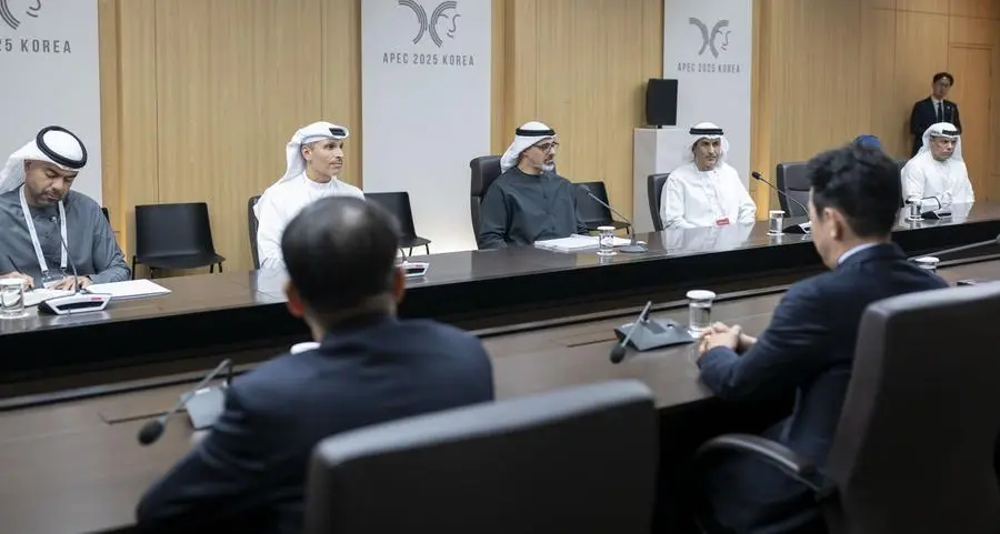 Crown Prince of Abu Dhabi discusses bilateral cooperation with President of Republic of Korea