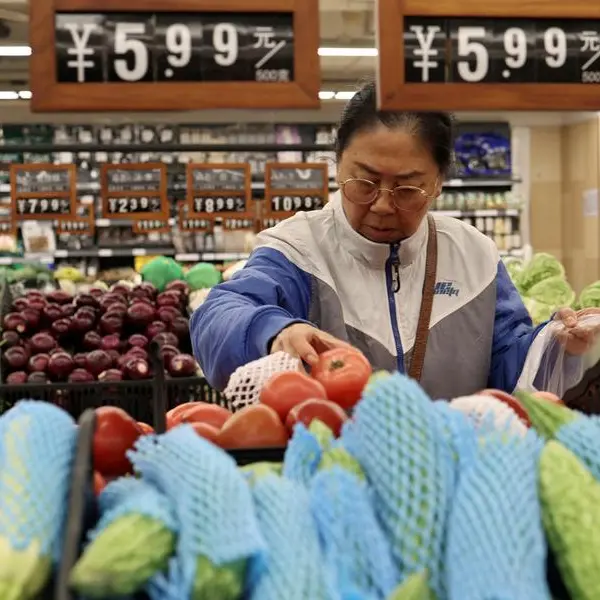 China's inflation weakens as new risks cloud horizon