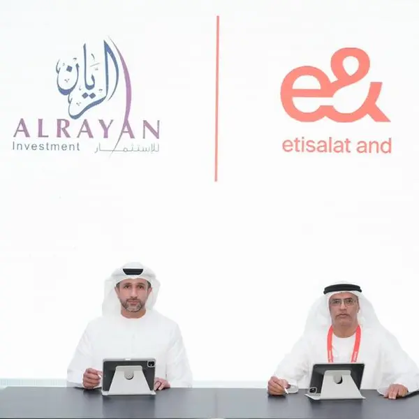 \"إي آند\" و\"الريان للاستثمار\" تتعاونان لتوفير خدمات الإنترنت لأكثر من 42 ألف مقيم في المجمّعات العمالية والإنسانية في أبوظبي