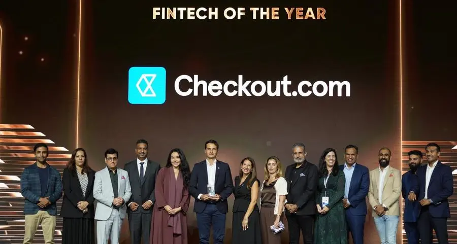 تشيك أوت دوت كوم تفوز بجائزة \"أفضل شركة تكنولوجيا مالية لعام 2025\" من قِبل جمعية التكنولوجيا المالية للشرق الأوسط وشمال أفريقيا خلال أسبوع أبوظبي المالي