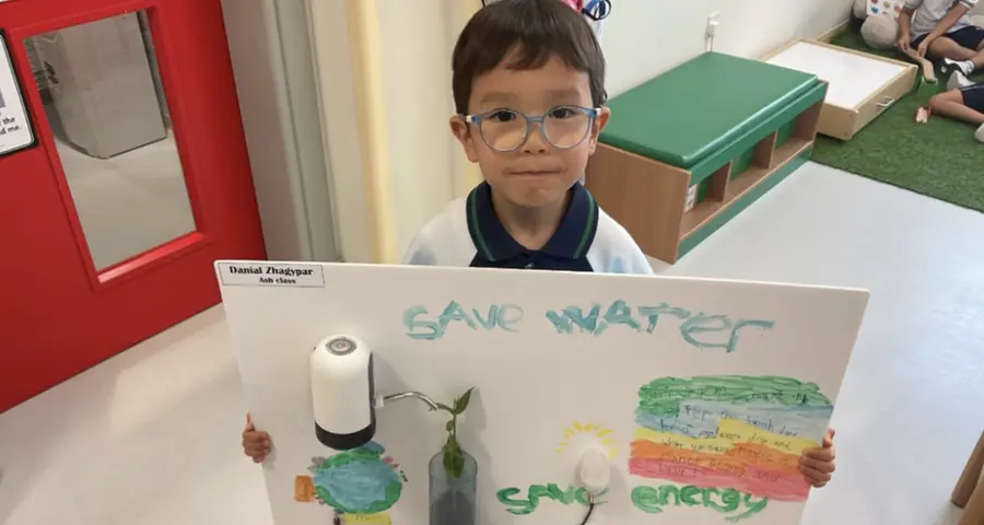 Repton Abu Dhabi celebrates Eco-Schools Green Flag award at Abu Dhabi Sustainability Week